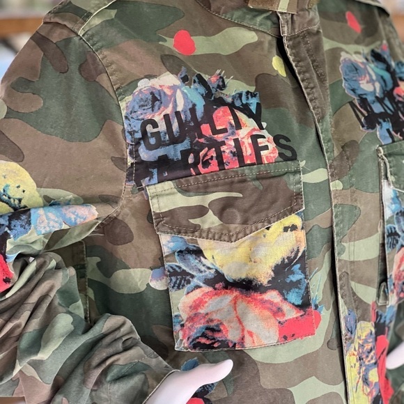 SKYEYE rare camo with floral design  jacket. - Picture 2 of 9